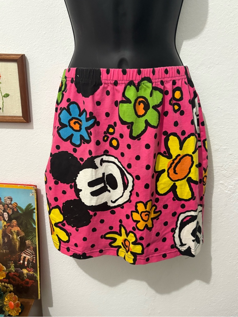 Kids size 6/8 Mickey and Co Bright Floral Skirt